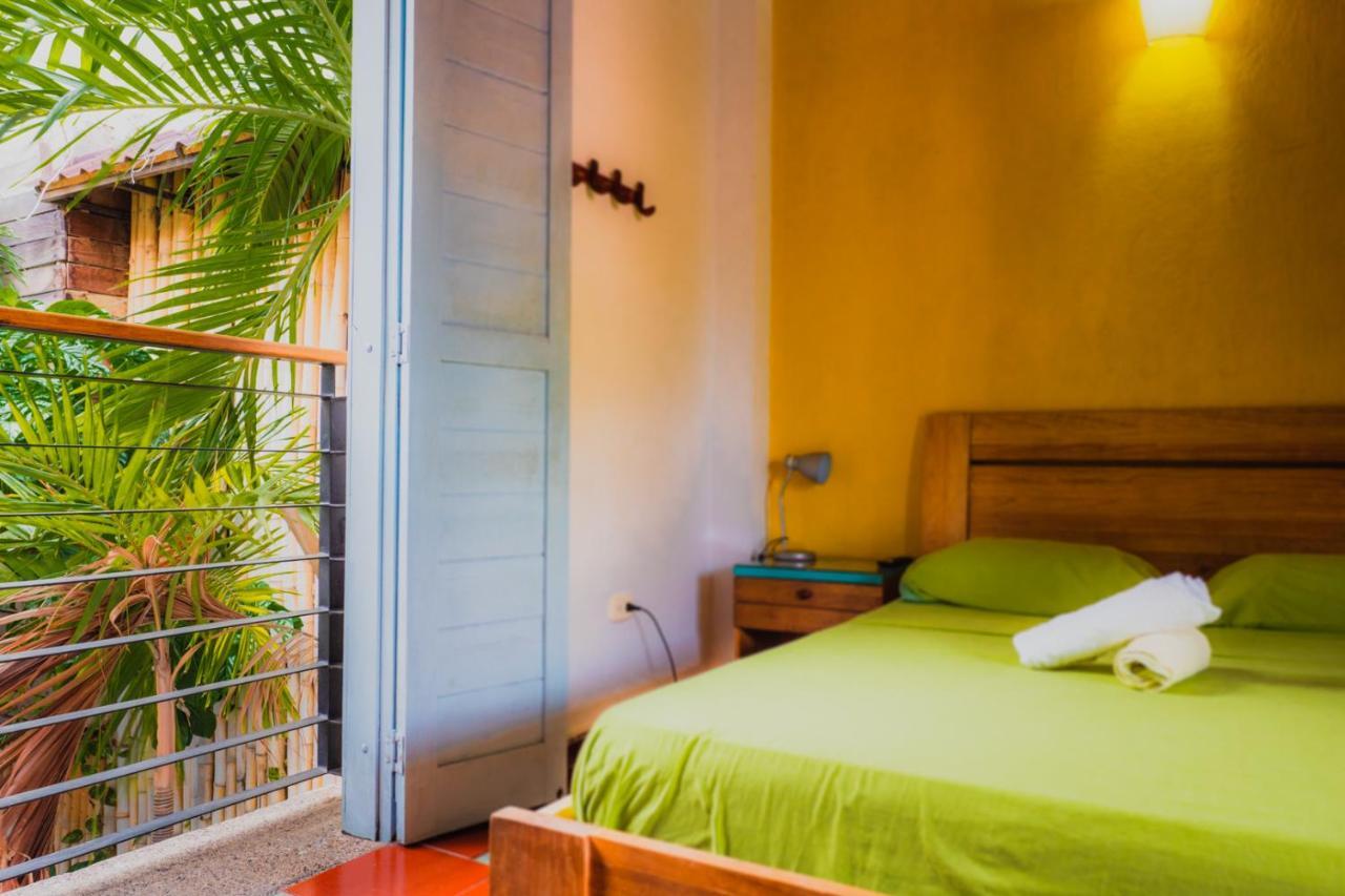 Aluna Hostel B&B Santa Marta Dış mekan fotoğraf